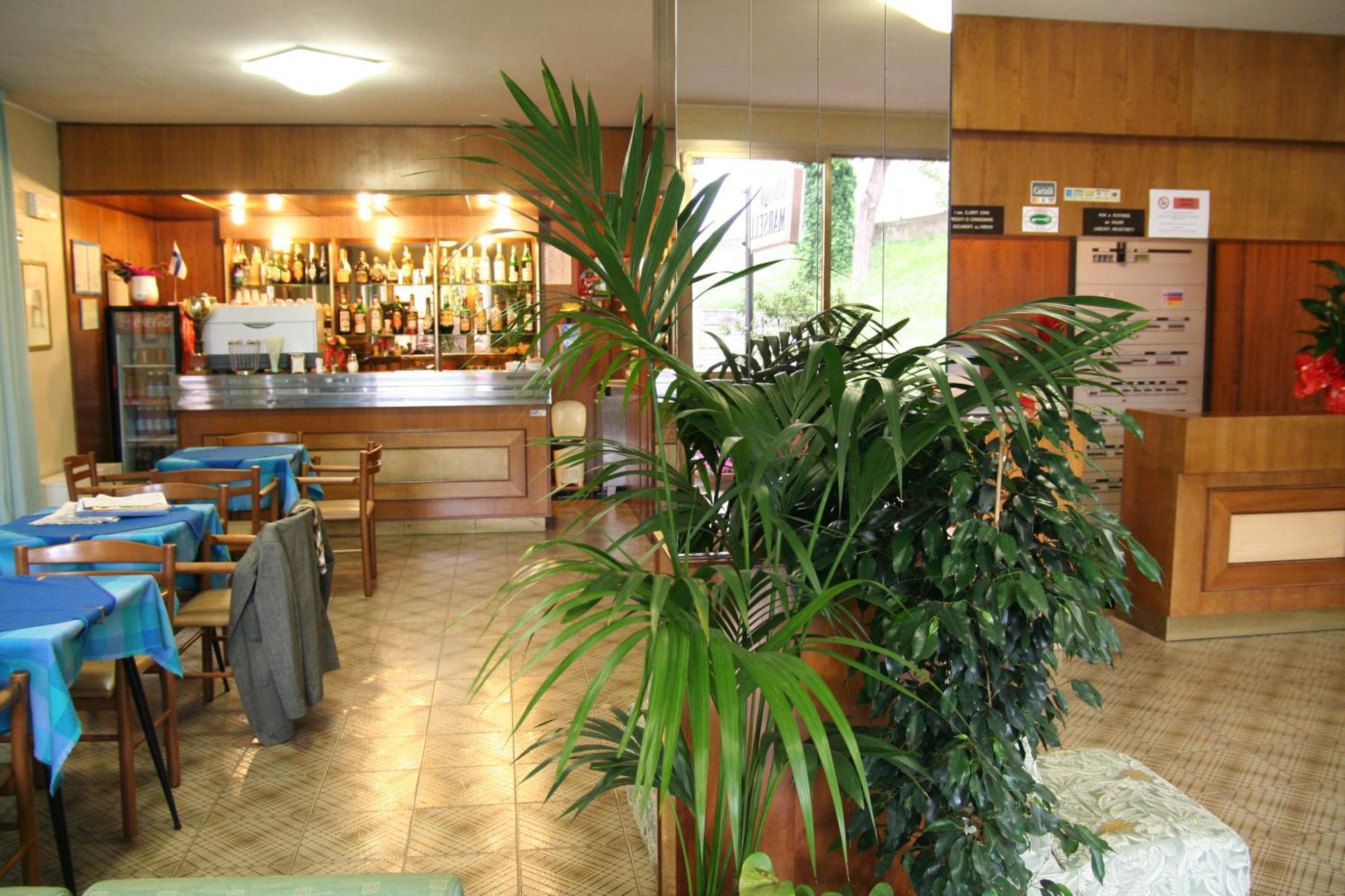 Hotel Marselli Ріміні Екстер'єр фото